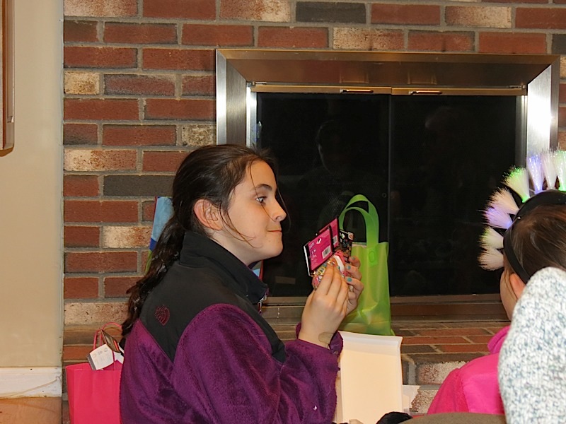 IMG_2796.jpg -                                