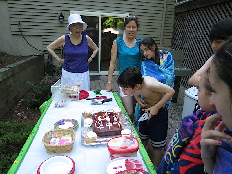 IMG_2690.jpg -                                