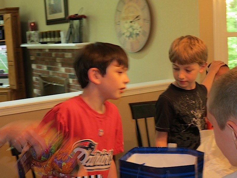 IMG_2589.jpg -                                